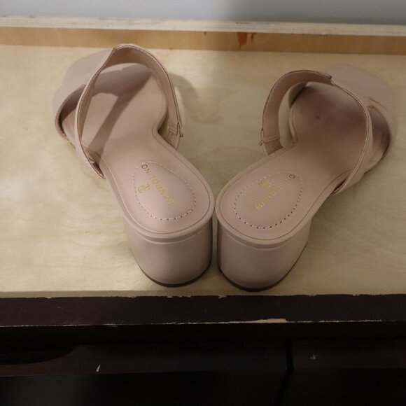 Bandolino Merily 3 Heeled Sandal (Women) - Size 8 - Picture 5 of 6